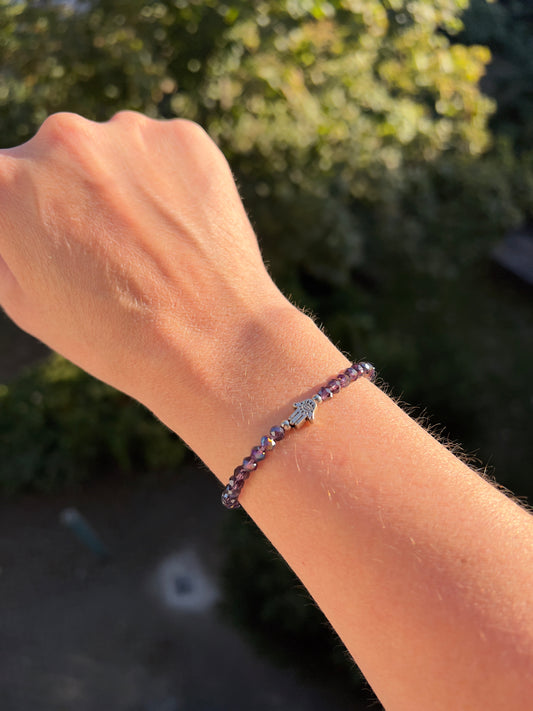 Armband aus facettiertem Amethyst (4 mm) mit Edelstahl-Hamsa-Hand – Schutz & Harmonie